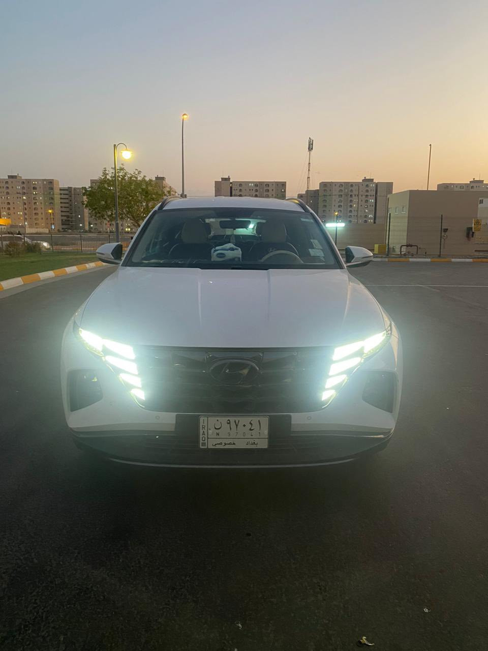 السلام عليكم توكسان موديل 2022  خليجي السياره مطلوبه المصرف راعيها بغداد يسوي وكاله عامه ماكن سياره بغداد الاستفسار *********** ماشيه 80 الف
