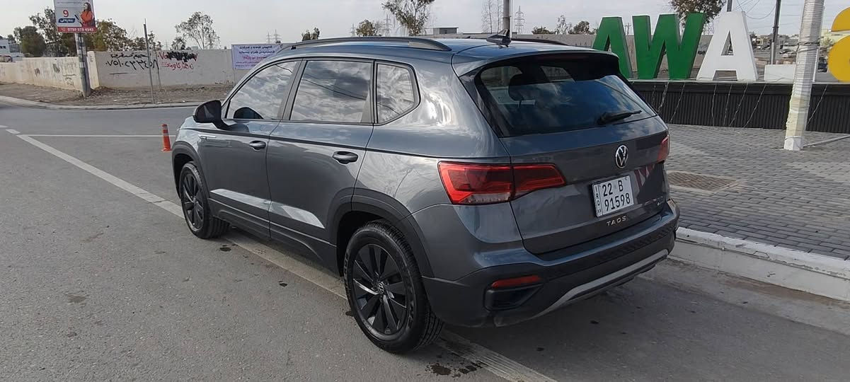 تاوس 
مودیل 2022
Km78
موسفات se
دوو پارجە سبوخی هەیە بی ناوگردن
سەنەوی تا 2029 تازەیە 
دبل اکسل 
شاشە و کامیرە 
کشن هیتەر 
تعدیل سورعە 
مواسفاتی زورە بو داواکردن پەیوەندی بکە *********** وەتس ئاپ و فایبەری لەسەرە أربيل, العراق
