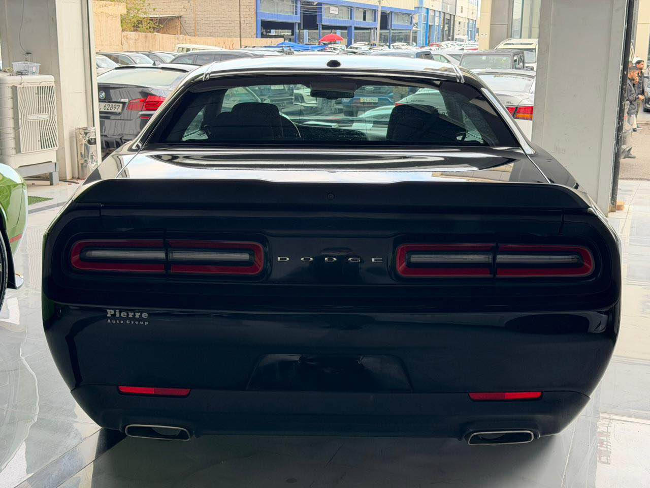 السلام عليكم اخوان جالنجر موديل ٢٠٢٣ جديد داخلها سعرها جوة سوك ١٨٥$بيها مجال  
مواصفات GT اصل محروف مواصفات 
سيارة بيها جاملغين امامي بدون قطرة دواخل شاصي لغد كفالة كفالة سيارة تترقم شيمالي اربيل دهوك سليمانية 
سيارة موجودة ب اربيل *********** أربيل, العراق
