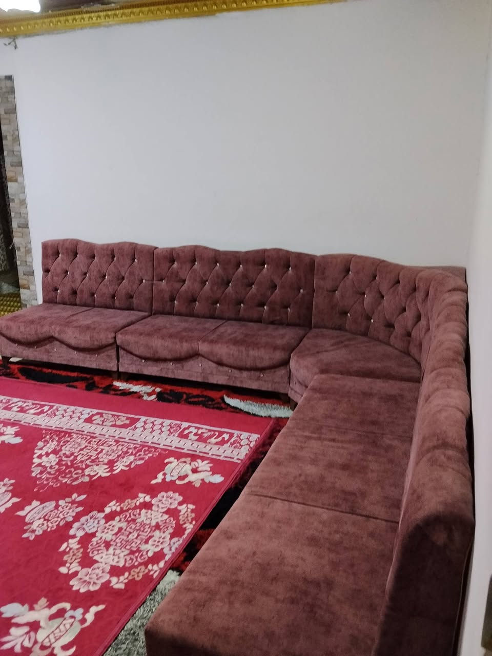 ديوان للبيع
خشب عراقي قديم وثكيل ودوشمه جديده 
٩ أمتار 
السعر. 600 وبي مجال الطيبين للاستفسار 
***********
***********
مكاني موصل حي الفلاح
