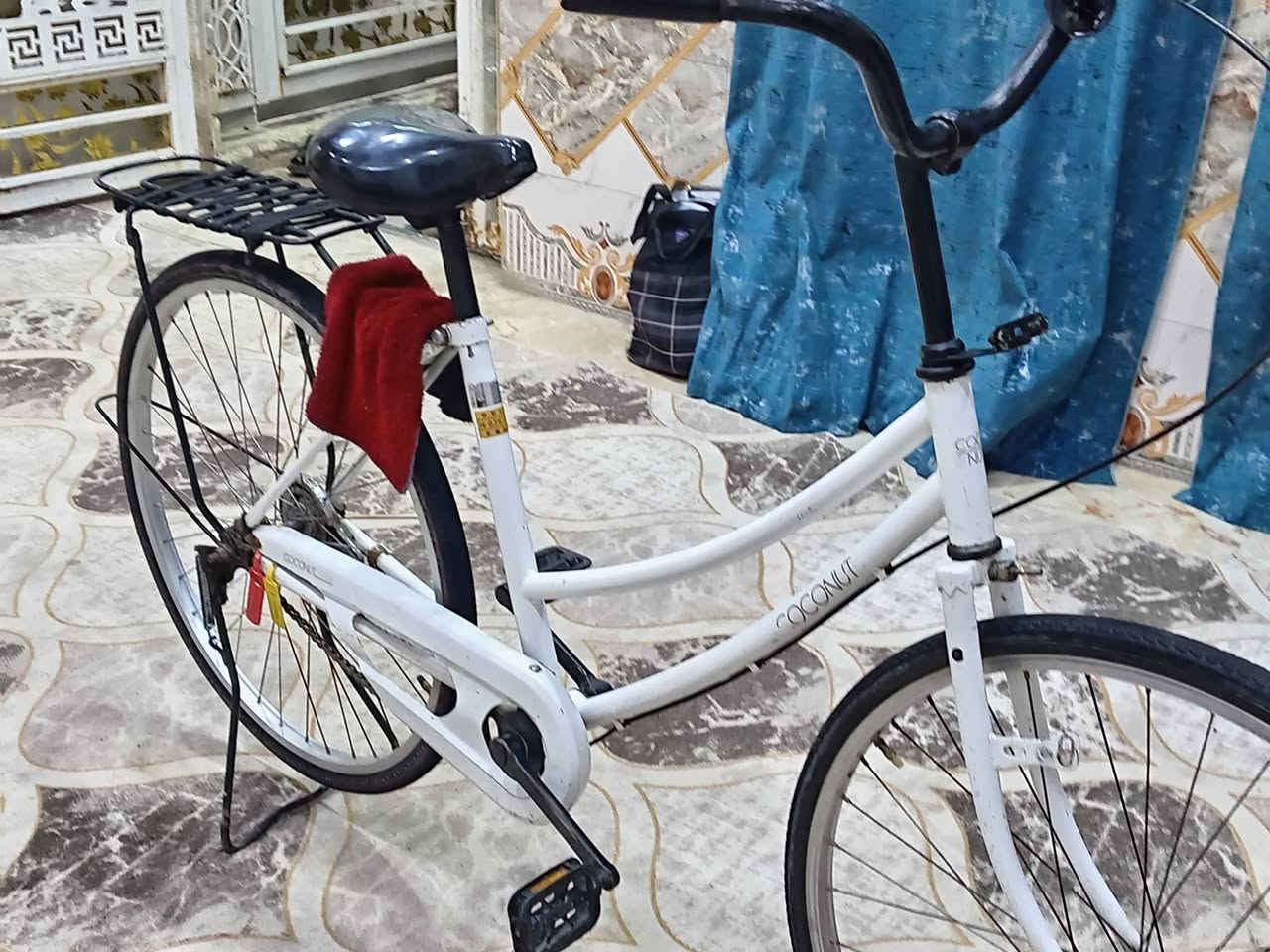 سلام عليكم باسكل البيع موديل 19 جديد حاويه مخزونه جمغلته وياه البيع سعر 85 وبيه مجال


**إذا كنت صاحب هذا الإعلان وتريد حذفه لأي سبب، رجاءا أرسل رسالة إلى الدعم الفني**