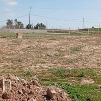 المعسكر • ٢٠٠م • كهرباء وماء