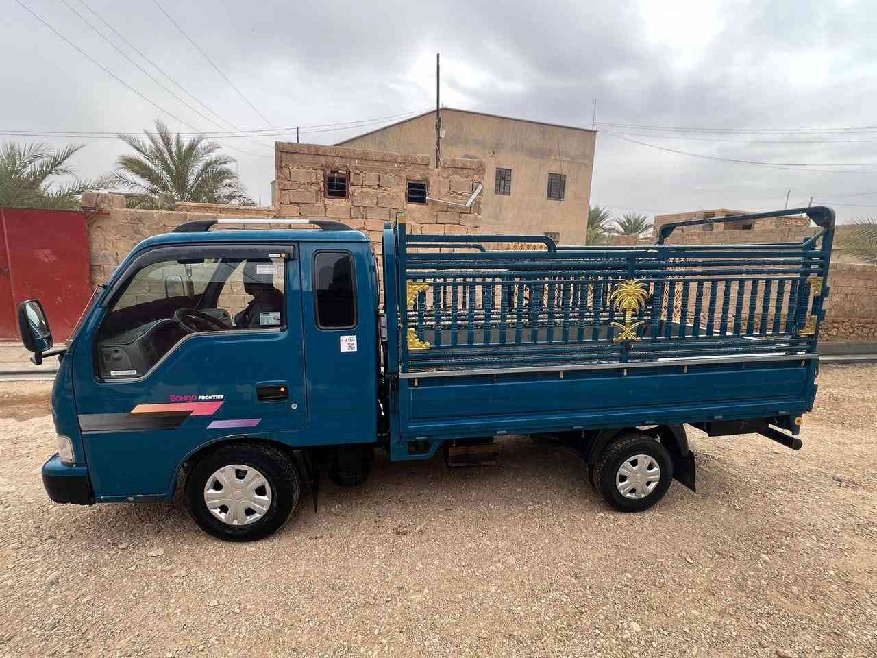 سلام عليكم سياره فونتيره للبيع موديل 97 سنويه لل 30 السياره مكفوله من اي شي كير اكسن محرك شرط السعر 67وبيها مجال شي بسيط + ملاحضه الاستفسار فقط عل رقم ***********
