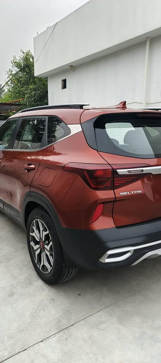 سيلتوز للبيع
مواصفات 1/1
مكينة 2000دوش
***********
السعر 152 وبيها مجال بسيط
