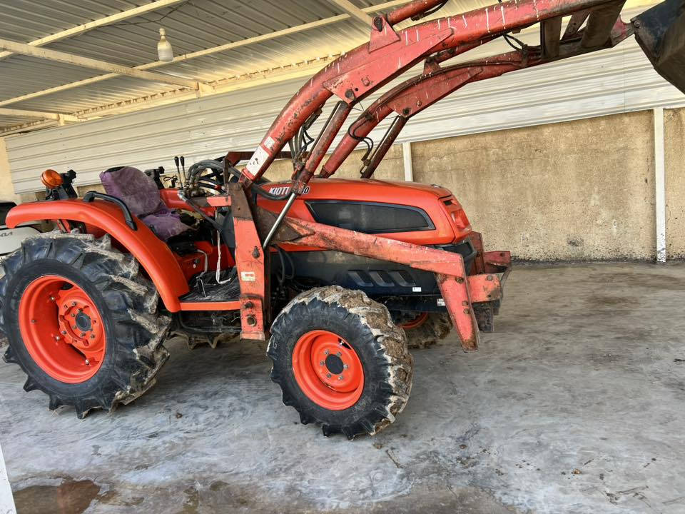 كيوتي للبيع معا كيله فيدان صندوق قطع غيار ***********
