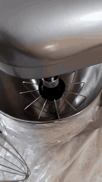 عجانة كيك السعر ٦٠ الف
***********
