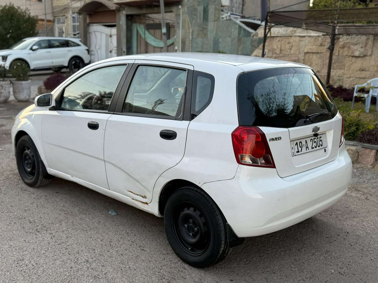 شوفرليت افيو 2006 خليجي
رقم مميز كربلاء باسمي تحويل مباشر 
حجم المحرك 4 سلندر 
عداد المسافه 174 الف km
كير اوتو .. محرك مكفول 
مواصفات .. 
4 جام اوتو - شاشه أندرويد 
كامره خلفيه - سنتر لوك 
(( السعرر 62 ورقه )) للاستفسار الاتصال 📞 
*********** 
العنوان / كربلاء / حي الحسين
