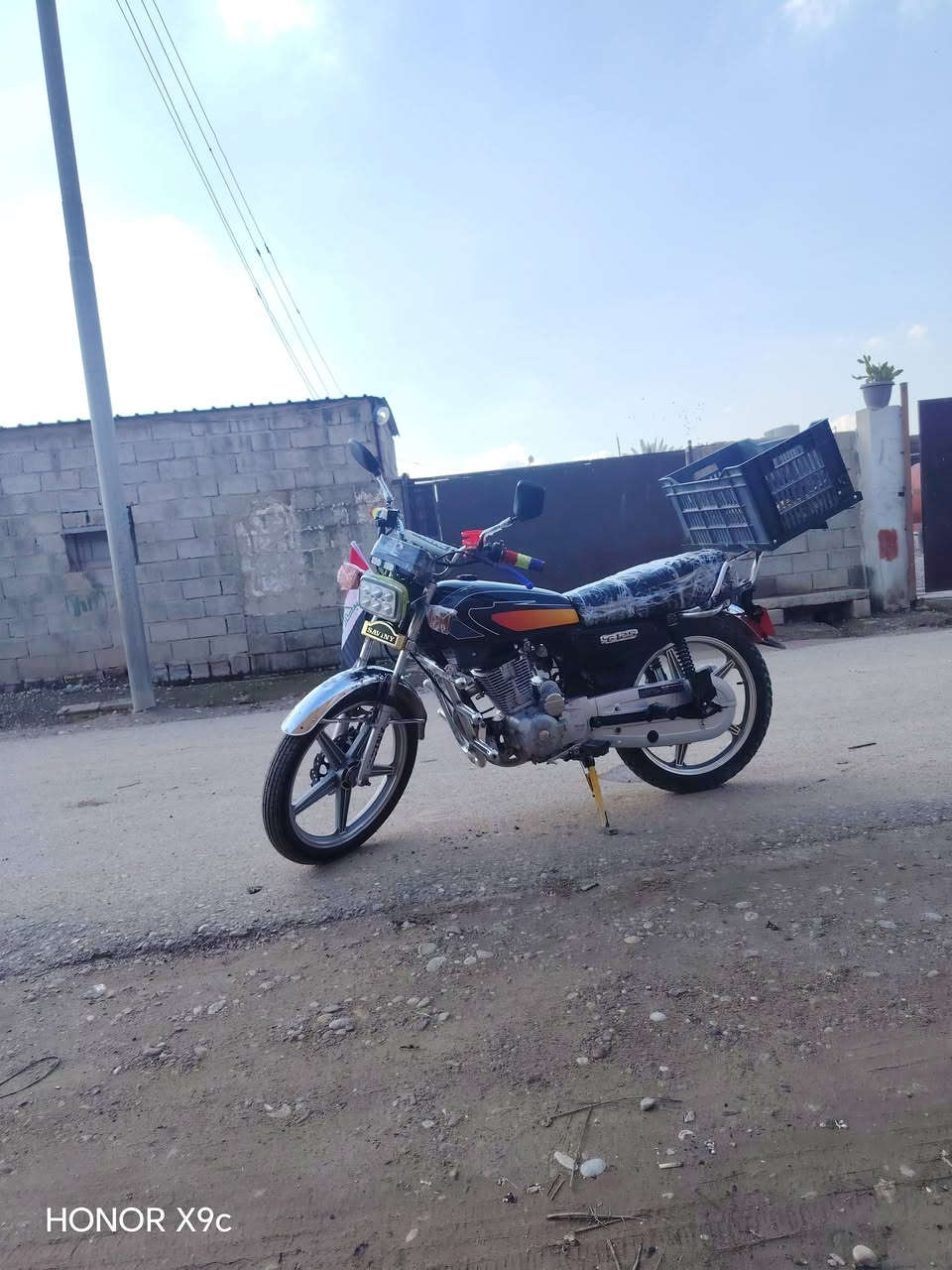 سلام عليكم دراجه لل بيع موديل 2021 نضافه فول محرك ما مفتوح كهربايات كله شقاله لا صرف ولا بخار 👁 عنواني كركوك قضاء الدبس  اطكيه بل شرط اتصل ***********
