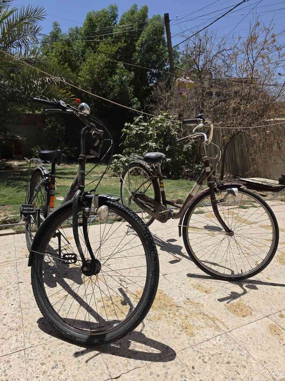 ياباني مكفول الاسود حجم ٢٧ والجوزي حجم ٢٦🇯🇵🚲
للاستفسار:***********
