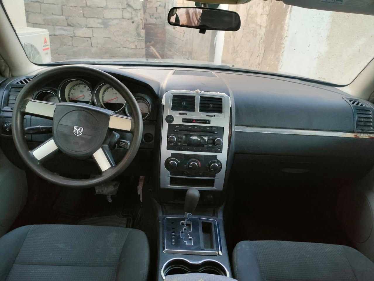 موديل ١٠ ضربه جاملغ خلفي وارد امريكي ول جاملغ الكدام مبدل السياره مو اليه شاهد الله ملف بل نشر السعر ٩٠  الي يريده يخابر صاحبه *********** لحد يجيني خاص مو اليه السياره
