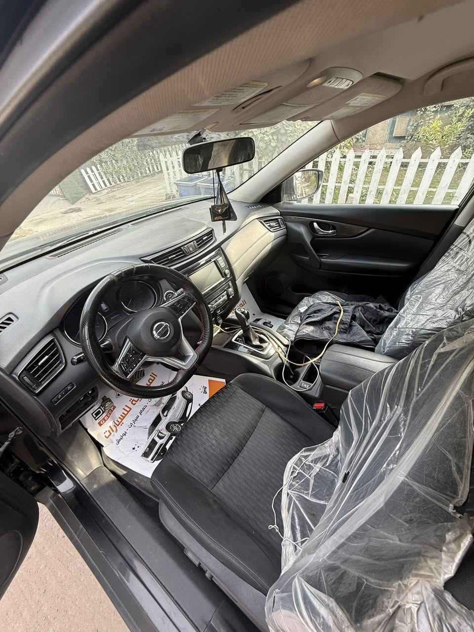 نيسان روج Sv موديل 2018 ماشية 104 ميل
كير محرك  تبريد كهرباء كله بلادي 

السيارة دخلت للعراق بدون ايرباك 

وصار بيها حادث هنا بالعراق صفحة عكس السايق 
تبدلت بوب ثنين 
هايدروليك الكير مبدل مرتين بالكامل 
دهن السيارة من اول لحظة لليوم amsoil 
دهن البريك مبدل 
مي الراديتر مبدل كلها 
على الجدول فلاتر بلكات كلها على الجدل مال الصيانة

والسيارة خير من الله توديك وين تريد 

معروضة للبيع
 
السعر 140 وبيها مجال بعد المعاينة ان شاءالله 

***********
