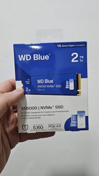 SSD 2TB • مستعمل • توصيل المحافظات