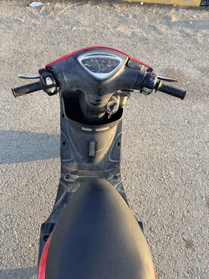 السلام عليكم
ماكس عدله  صارلها 3 اشهر نازله رمبه بلاي 49 برغي مامفتوح جيب وياك 100 فيتر
  
ماشيه 46،000
السعر خاص


**إذا كنت صاحب هذا الإعلان وتريد حذفه لأي سبب، رجاءا أرسل رسالة إلى الدعم الفني**