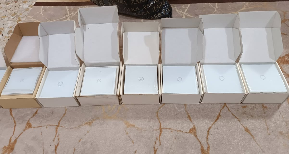 نقاط اسمارت اناره احادي القطعة على 5 قفل لاحد يعامل 
 موجود توصيل


**إذا كنت صاحب هذا الإعلان وتريد حذفه لأي سبب، رجاءا أرسل رسالة إلى الدعم الفني**