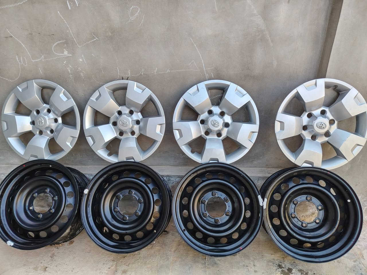 تخم ويل مالت بيكم حجم 17 مع الكبات نضيف حيل مامستخدم ايام قليله مكاني نجف حي العسكري 
***********
