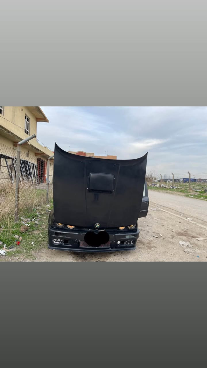 بيئيم زه عرا لؤ فرؤشتن سياره كه كامل جايزه ماجينه 520عادي موديل 1990سه نه وي له گه له به شه رتي ئه وليات كاره باي به شه رت سعري 22ومجاليشي تيدايه شوين هه ولير أربيل, العراق


**إذا كنت صاحب هذا الإعلان وتريد حذفه لأي سبب، رجاءا أرسل رسالة إلى الدعم الفني**