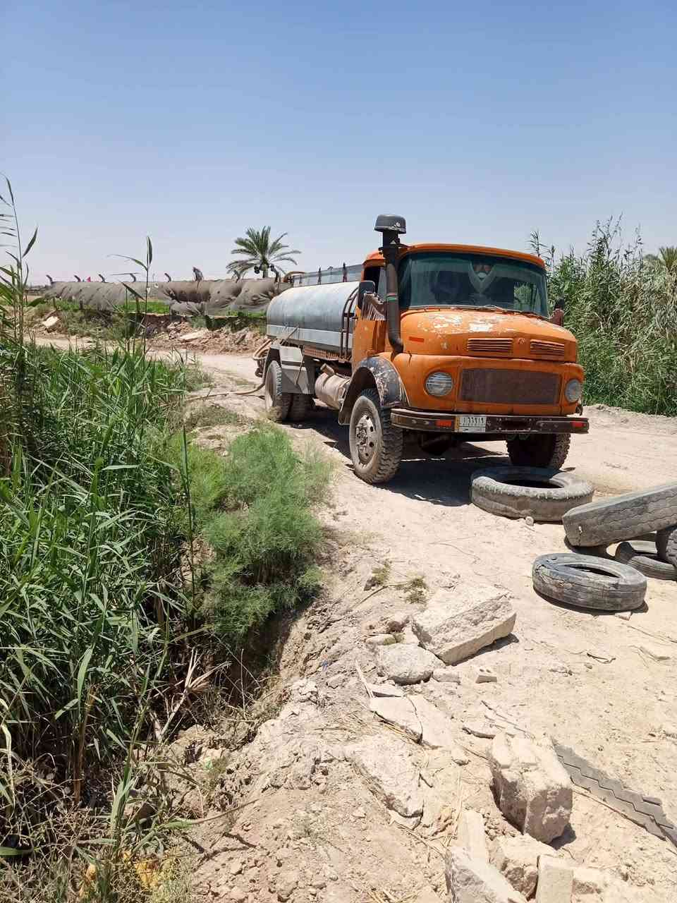 ابوردين للبيع موديل 80 عشره طن رقم انبار الاماني الاستفسار على هذا الرقم// ***********

