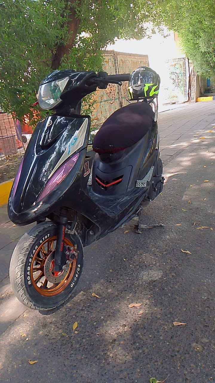 ماكس عدله للبيع السعر ٥٠٠وبيه مجال الشراي يتصل 
***********
