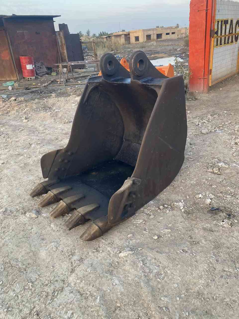 كيله متر بلاديه للبيع 
فول نظافة 
مكان الشوملي 
السعر 1300وبيه مجال 
(من تنطي حجي اثبت ع حجايتك مو تكول اليه وتضل تمئمأ 😂)
***********
***********
