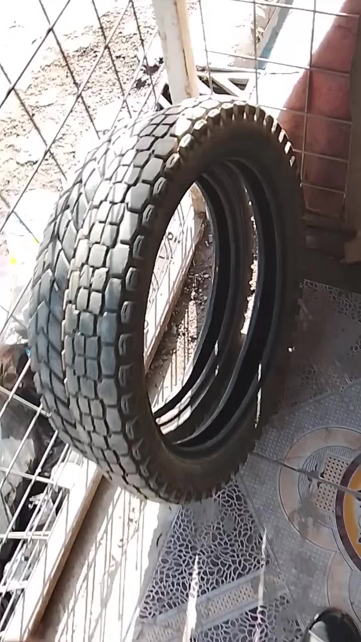 باتري 15 تايرات لواحد ب5 ولمري لزوج ب5 لشاير ولجوين ولشوتة ب5 *********** دورة ابو دشير
