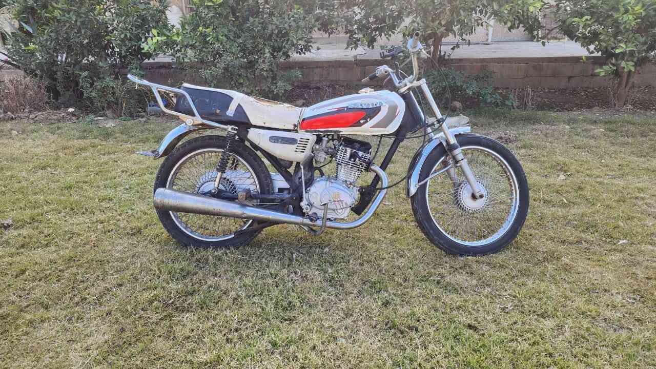 السلام عليكم دراجه ايراني تايكر اربعه كير موديل 2020 بيها اوراق عدد 2 محرك مايبخر ولا ينقص سعر 325 مكان بغداد اليوسفيه معمل زينب الرقم *********** بي واتساب
