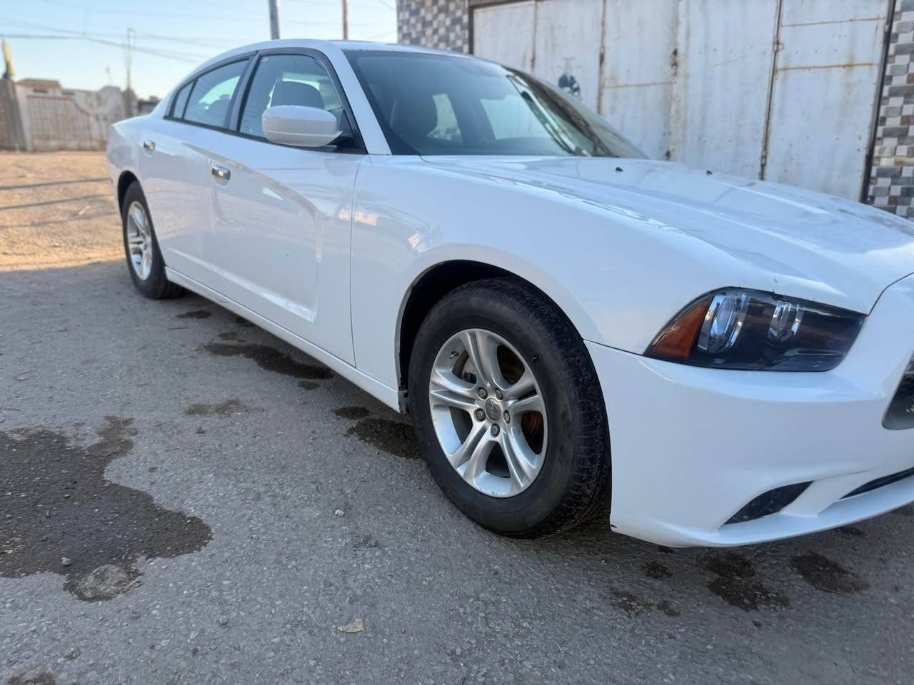 جارجر ٢٠١٣امريكي رقم بصره بسمي 
حادث جاملغ وبنيد مكان السياره ناصريه سوك الشيوخ 
*********** سوق الشيوخ, ذي قار
