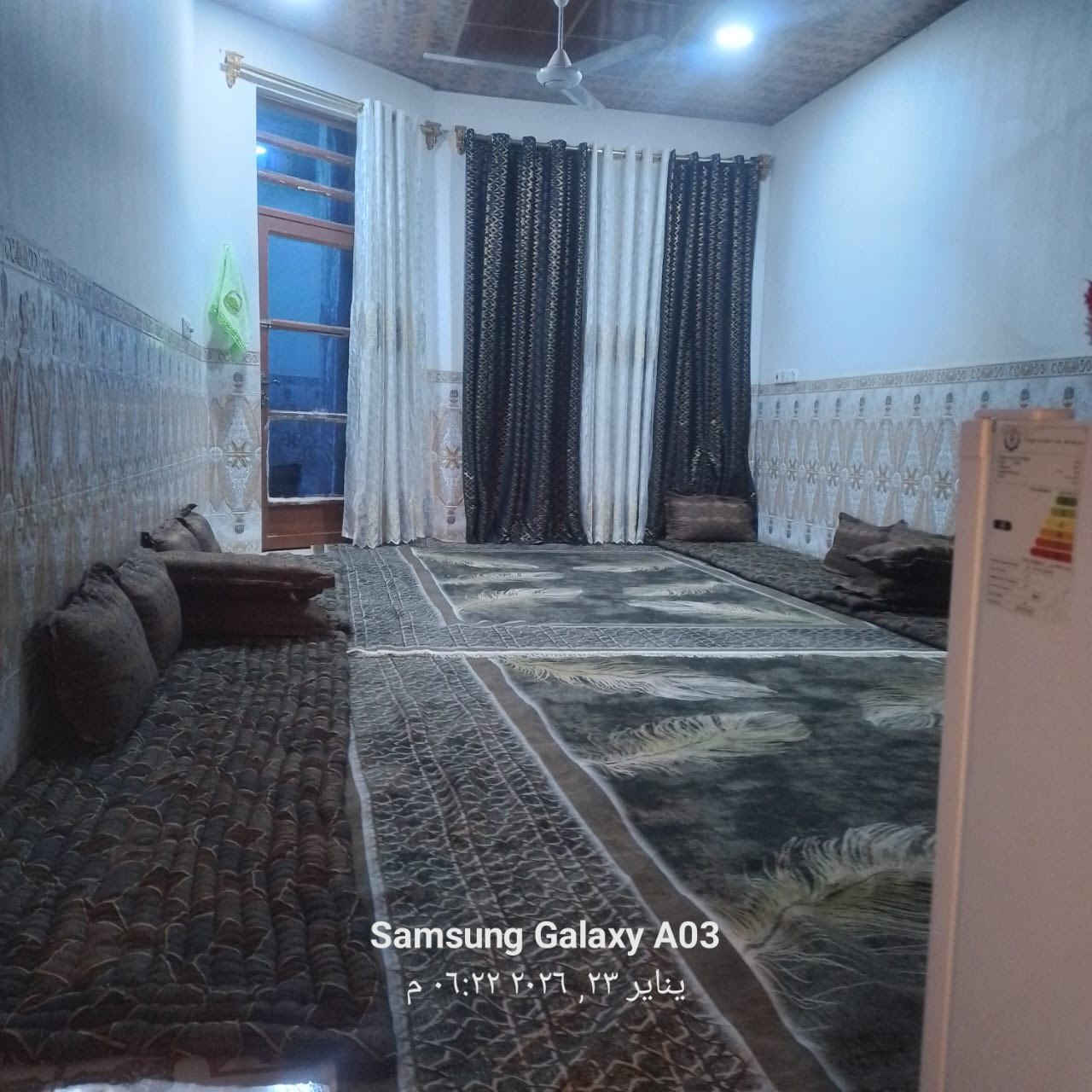 السلام عليكم بيت البيع
في حي الفرسان 

طابو زراعي 

مساحه البيت 150

واجهيه 7ونص

نزال 20

رقم ***********
