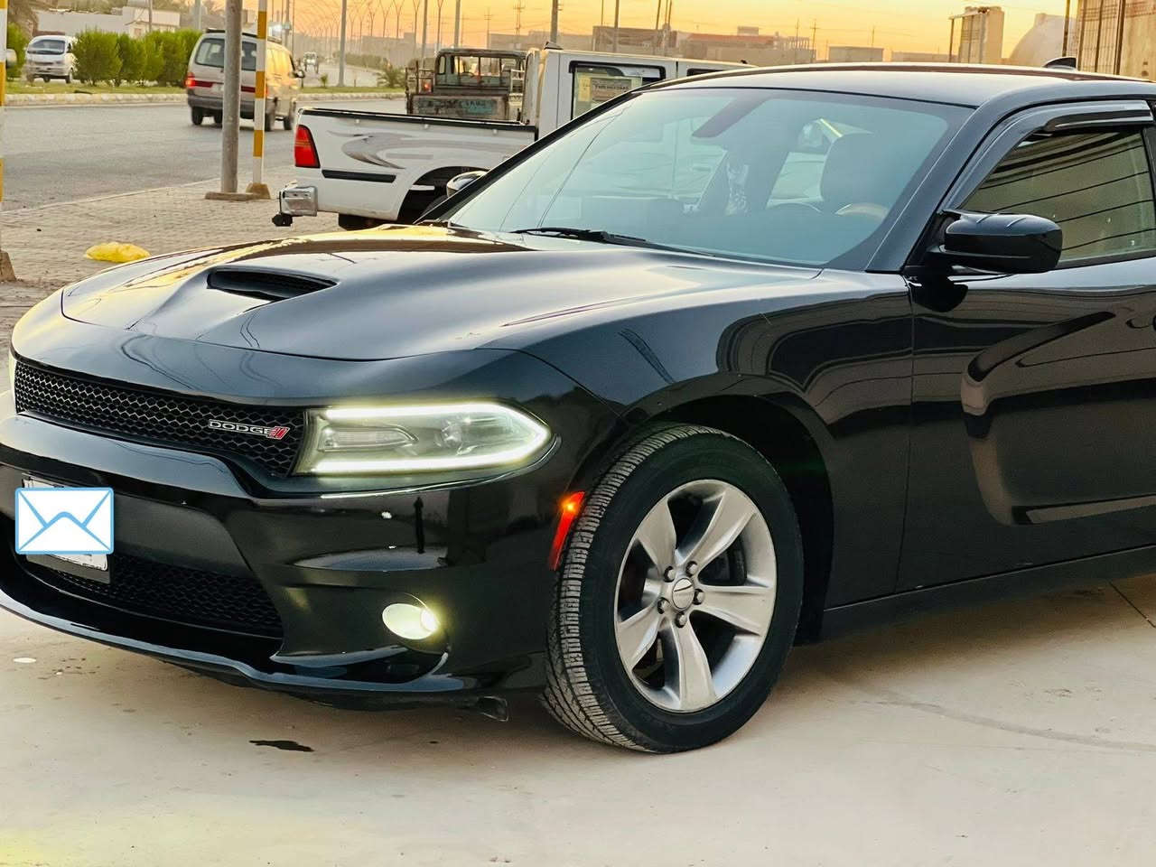 للبيع جارجر موديل 2018 رقم بغداد بسمي سياره فول عدا الفتحه حادثهه راس لبنيد فقط شواصي مكفوله كير مكينه ع فحص صدر امامي خلفي كشنات حضن السياره جاهزه من كلشي الف متصرف عليهه  السعر 200 وبي مجال قليل  مكان السياره الانبار القائم اي استفسار الاتصال على الرقم *********** ع فيس ما اجاوب اعتذر منكم الشراي يتصل وبي خير ويدلل
