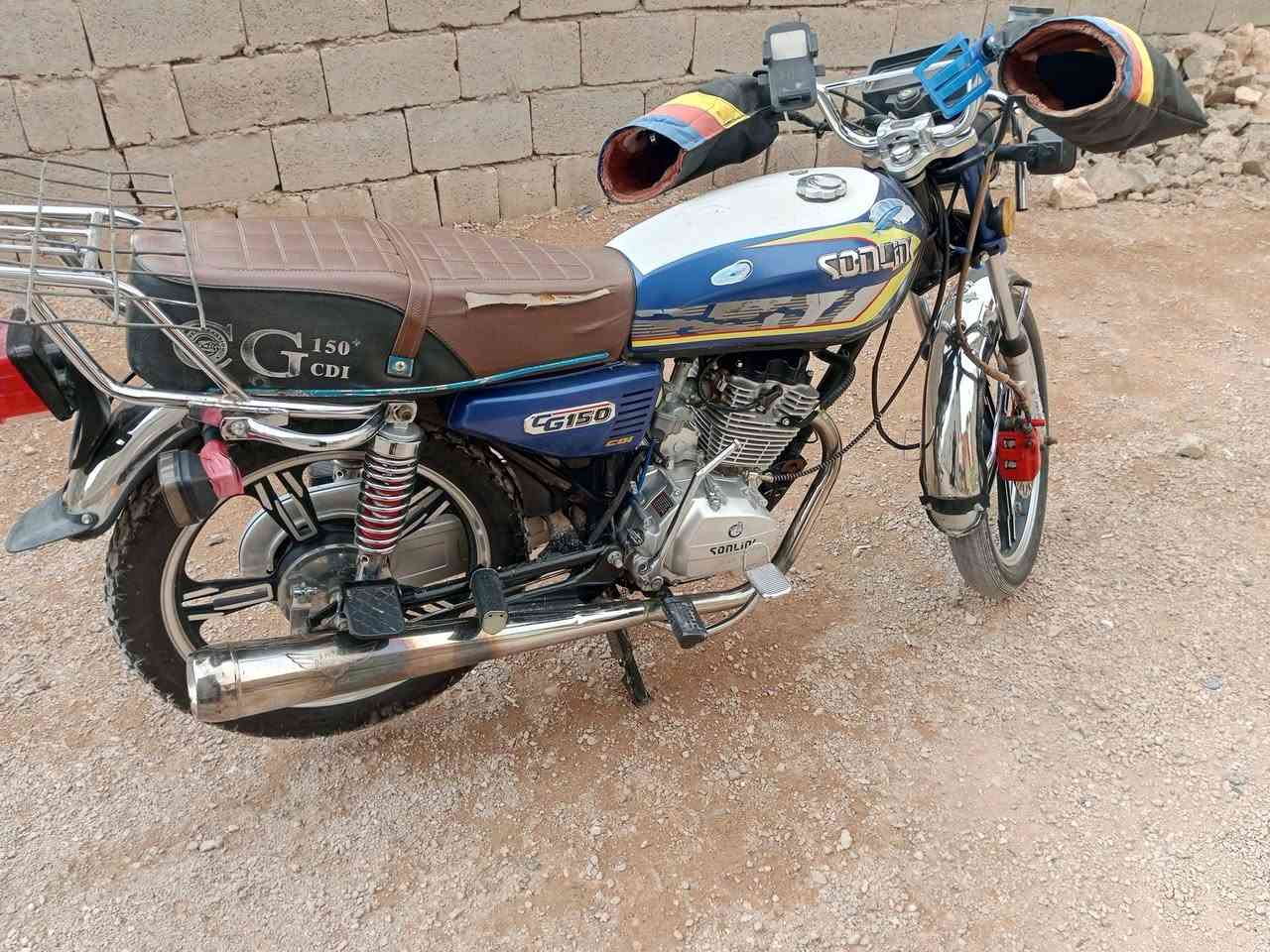 سلام عليكم شلونك شباب
دراجه سونك موديل 23 نضافه فول
شرط محرك مو مفتوح نضافته مثل ما واضح بل صوره
وصلت 550 عندك زود حياك الله ومثل ما وصلت ما بيع
(*********** رقم 
ادمن 🌹
