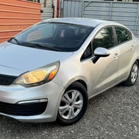 🚗 للبيع كيا ريو 2016 – وارد أمريكي بحالة ممتازة 🔹 الموديل: 2016 🔹 الشر...