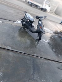 دراجه بيجي للبيع كلش نضيفه خت رمبه سعر 300 وبيه مجال شي قليل مكاني بغد...