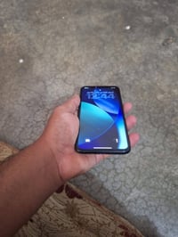 ايفون 11 برو ماكس • ٢٥٦ • بطارية مبدلة