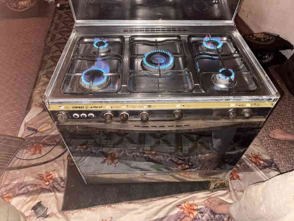 طباخ كريازي باب اول للبيع
السعر :250 الف وبي مجاااال 
المكان الفلوجه 
***********
