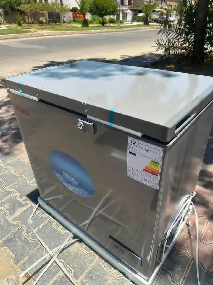 🎉 *عرض جديد من شركة الجامعة* 🎊 🌟 *مجمدة من ماركة فستل 9 قدم 🔹 بسعر 260 الف فقط💥 🚚 التوصيل مجاناً داخل بغداد والمحافظات 10 آلاف 📝 المواصفات: - نظام تجميد وشبكه خارجه - بواري نحاس ونوع الغاز R600 - داخل المنيوم محبب مع سلايت زجاجي - موفرة للطاقة الكهربائيه مع ضمان سنتان 💫متوفرة باللون الرصاصي السلڤر 💫 📞 للحجز والإستفسار: - مراسلة الصفحه - او الاتصال على: *********** *********** @أبرز المعجبين #ب
