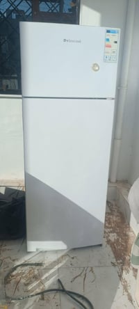 ثلاجة • شغال • ما بي عيب