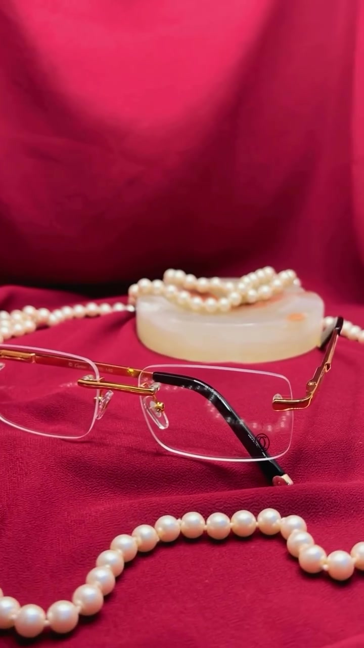 تعلن عوينات الرؤية عن وصول احدث تصاميم نظارات fremlies ماركة  cartier تتميز بالتفاصيل الصغيرة المتقنة ونزاكة ألاطار✨ 

مجموعة اطارات جديدة متوفرة داخل العيادة ( ماستر كوالتي )
اوقات الدوام من ٤:٠٠ عصراً الى ٩:٠٠ مساءً 
العنوان: خانقين _شارع مزرعة_ مجاور مروان فلافل
#شارع_المزرعة  #خانقين #عوينات_الرؤية #cartier


**إذا كنت صاحب هذا الإعلان وتريد حذفه لأي سبب، رجاءا أرسل رسالة إلى الدعم الفني**