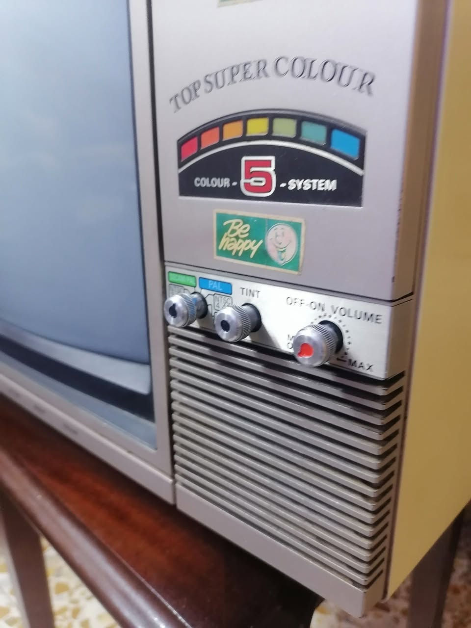 تلفزيون  جِنِيِّرآلَ حٌجِمَ 17 مَلَوِنِ نِظّيِّفِّ جِدِآ وِشٍغٌآلَ


**إذا كنت صاحب هذا الإعلان وتريد حذفه لأي سبب، رجاءا أرسل رسالة إلى الدعم الفني**