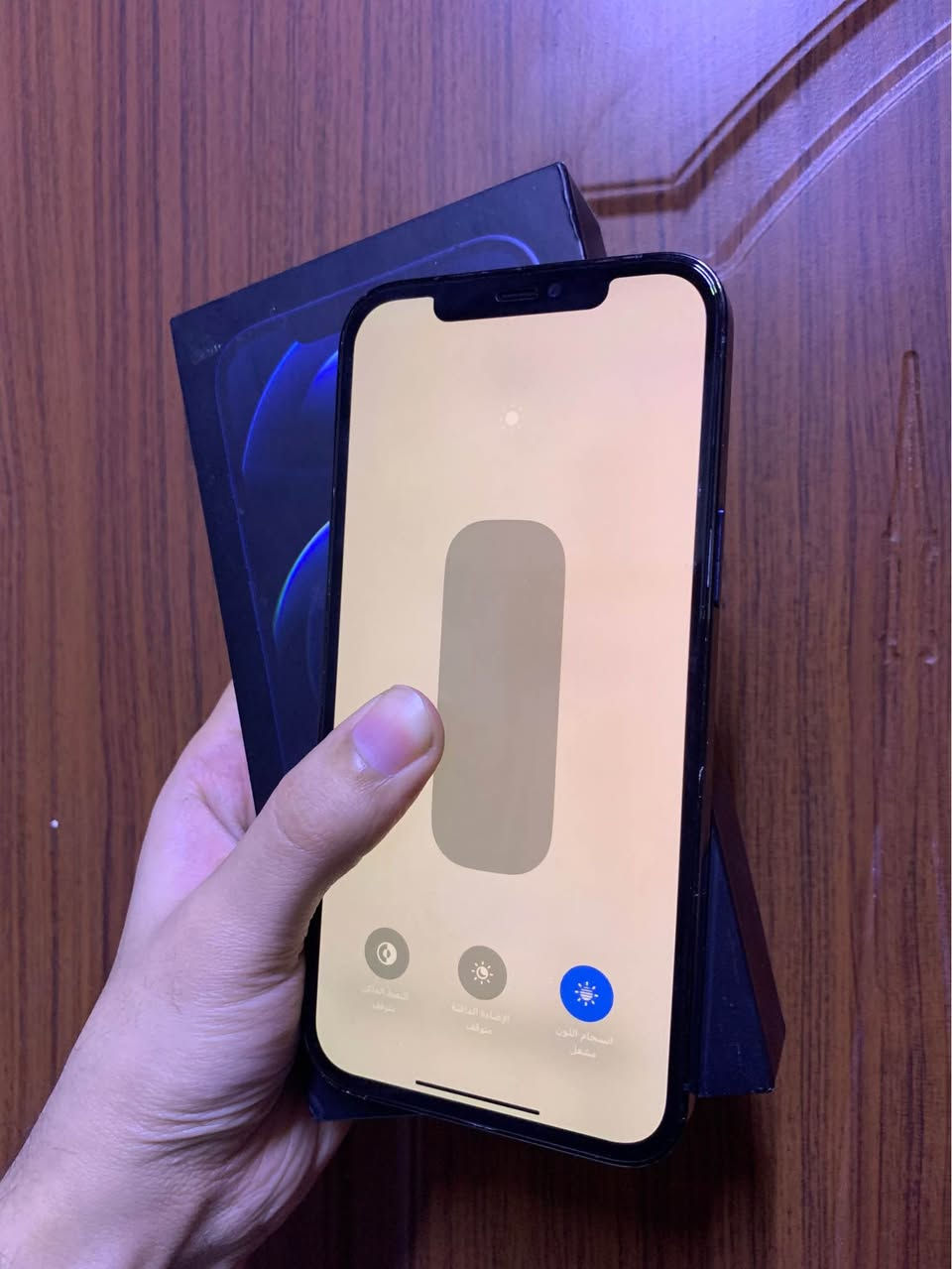 ايفون 12 برو ماكس 256 بطاريه 100 جهاز نضافه 100‎%‎ فقط مبدل شاشه وبطاريه اصليات وبصمه الوجه واكفه الباقي مكفول كله شغال سعره 350 وبي مجال قليل مكاني البصره *********** البصرة, العراق
