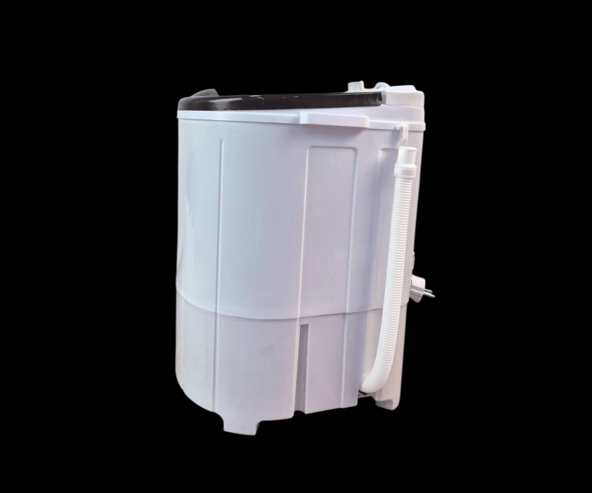 غسالة ملابس حوضية
الاستخدامات:

مثالية لغسل الملابس اليومية بكفاءة وسرعة.

مناسبة للغسيل الخفيف مثل ملابس الأطفال، الملابس الداخلية، والجوارب.

مزودة بفرشاة مدمجة لتسهيل تنظيف الأحذية والملابس الملطخة.

خيار عملي للشقق الصغيرة، السكن الطلابي، أو للاستعمال كغسالة إضافية.

المميزات:

تصميم أنيق وصغير الحجم مع سهولة الحمل والتخزين.

قوة غسيل عالية مع محرك 300 واط مزود بحماية حرارية.

سعة غسيل 4.5 كغ تناسب العائلات الصغيرة.

وظيفة 3 في 1: غسيل – شطف – عصر.

فرشاة قابلة للفصل لتنظيف الأحذية وإزالة الأوساخ العنيدة.

تصميم عملي يتيح لك فصل فرشاة التنظيف بسهولة عبر برغي مركزي، مما يسهل تنظيفها أو استبدالها عند الحاجة.

توفير في استهلاك الطاقة والماء.

عملية تشغيل سهلة عبر مؤقت ميكانيكي حتى 15 دقيقة.

أمان عالي مع غطاء حماية داخلي أثناء العصر.

مقاومة للماء بمعيار IPX4.

محتويات الصندوق:

الغسالة.

سلة العصر.

فرشاة تنظيف قابلة للفصل.

غطاء أمان داخلي للحوض.

أنبوب إدخال ماء (82 سم).

دليل الاستخدام.

الملاحظات:

أبعاد الغلاف: 45 × 32 × 32 سم.

طول السلك الكهربائي: 110 سم.

الجهد الكهربائي: 220V ~  التردد: 50Hz.

لا ينصح باستخدام ماء ساخن يزيد عن 50 درجة مئوية.

يجب وضع الغسالة على سطح مستوٍ أثناء التشغيل.

يمكن فصل فرشاة التنظيف بكل سهولة عن طريق فتح البرغي الموجود في وسط

سعر 30

توصيل بغداد3000

باقي المحافضات5


**إذا كنت صاحب هذا الإعلان وتريد حذفه لأي سبب، رجاءا أرسل رسالة إلى الدعم الفني**