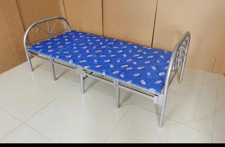 جرابي حديد نفر تطبك بي الوان شقل درجا اولى يوجد توصيل لحجز رقم واتساب 📞 ***********
