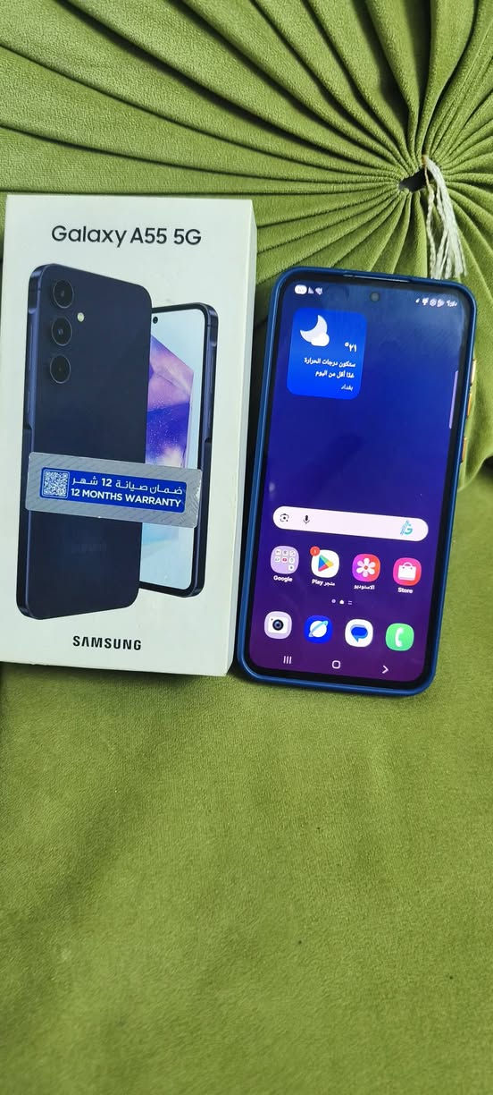 سامسونج a55ذاكرة 256 عشوائية 8 نظيف جدا غراض كاملة السعر 350 هاتف ***********
