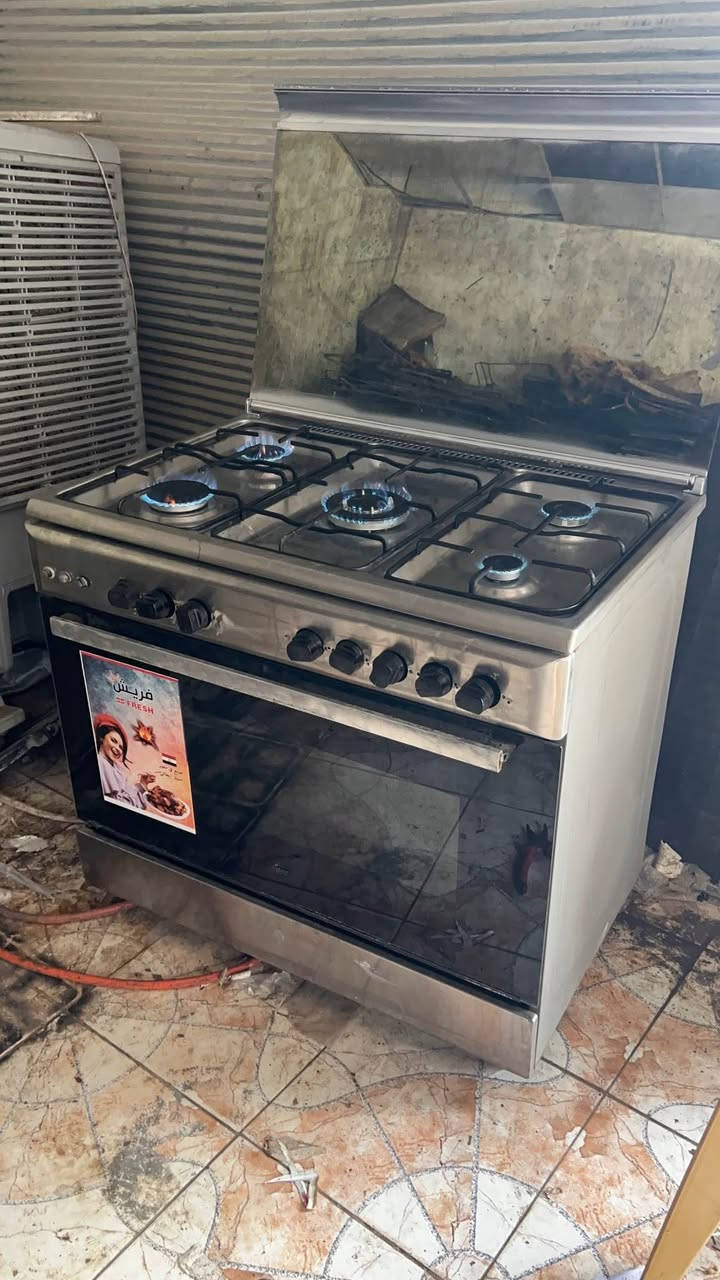 طباخ مصري 5عيون نضام نوزل كله شغال مابي نقص
بيع اومراوس نجف حي النداء 
*********** النجف, العراق
