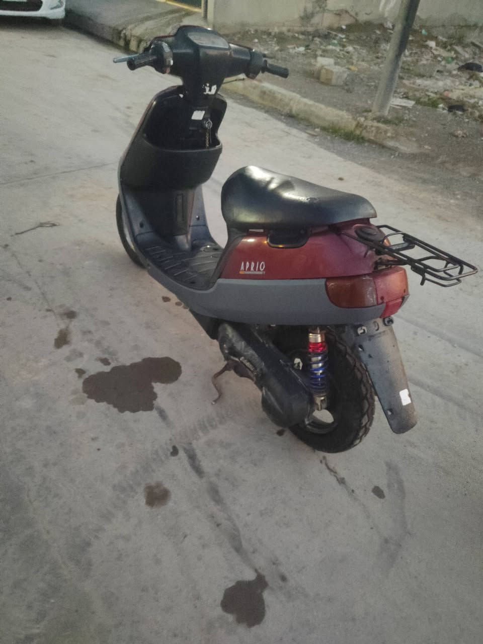 السلام عليكم
ماطور بوتين للبيع  محرك شرط 
 شاصي شرط ويرمينه شغاله كلها سلف شغال بس باتري يعوزه كيج سرعه شغال درع اصلي تحريكه ومعدل يكمز من جواك الماطور جاهز ربع ماتصرف عليه السعر 250 وبي مجال مكاني حي صدام الاستفسار 

***********
***********
