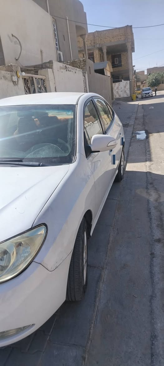 النتره 2010  بيه قطع مكينه كير حداديه تيرات تبريد جاهزه السياره تريد وكاله تريد مداور سعر ٨٥.    ***********
