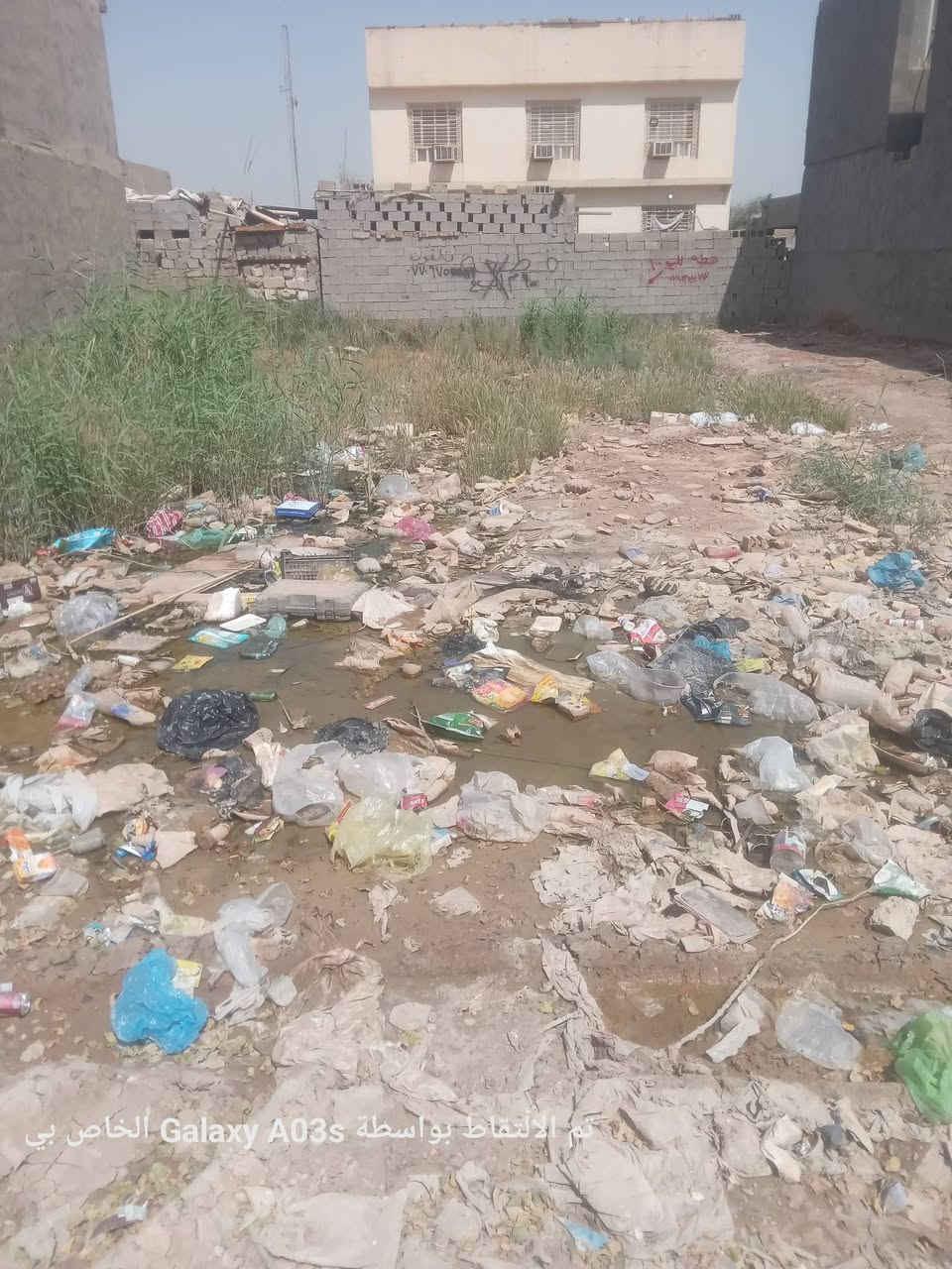 قطعه للبيع  واجه ٥ وإنزال ٢٠ ***********
