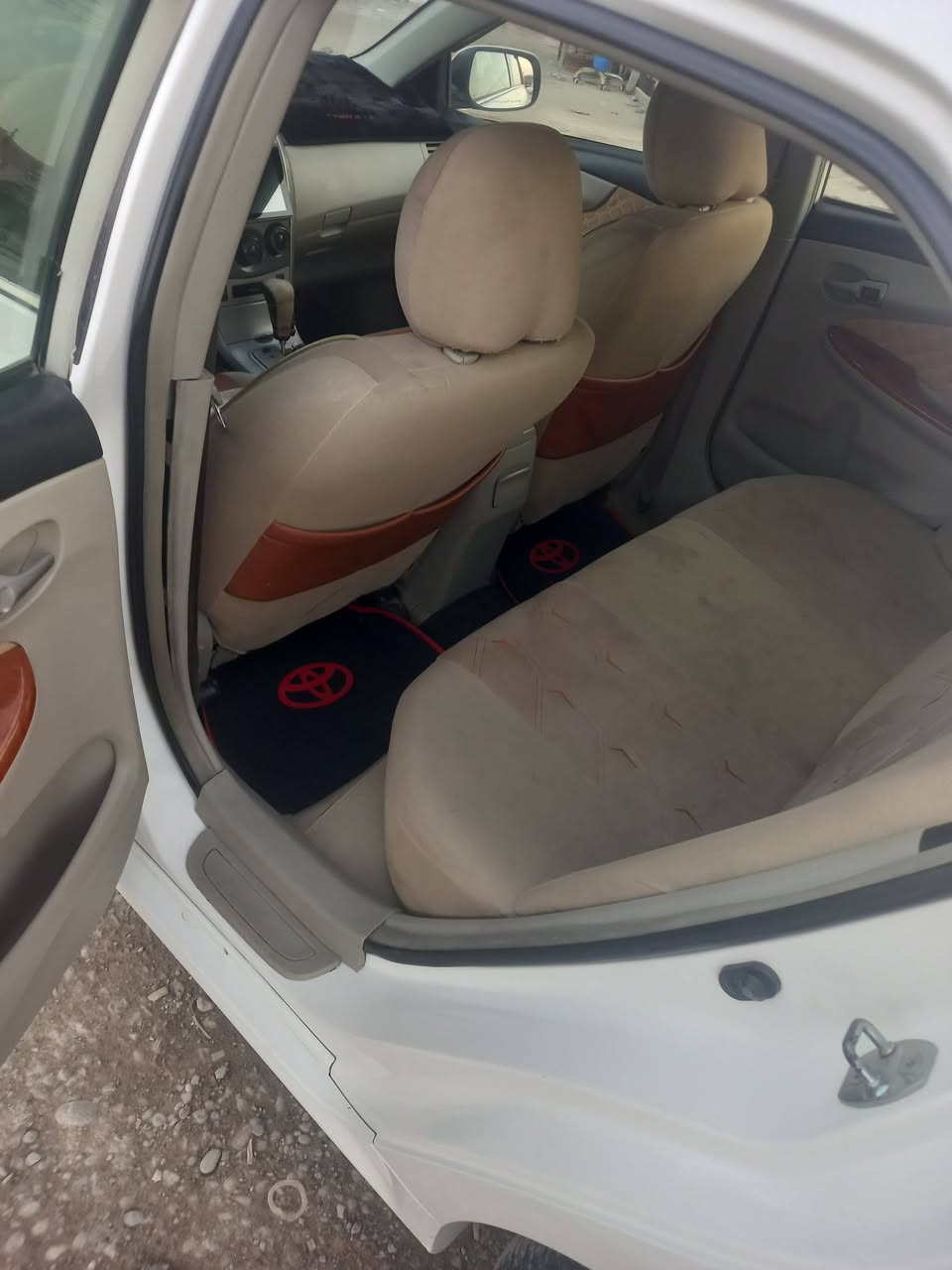 كورلا خليجي 2013 نقد فقط السعر 147
بدون صبغ 
محرك 18 مامفتوح  لا صرف لا نفخ شرط
كير توماتيك شرط 
طخم تايات جديد
طخم كدام وره جديد 
سنويه جديد
هزه جديد 
رقم اربيل جديد 
وكاله عام بسمي شرط التحويل 

برطله 
***********
***********
