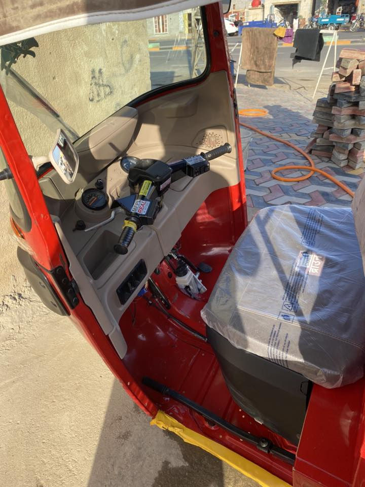 السلام عليكم تكتك موديل ٢٤  وكيلها شاكر بالمجر سعر خاص أو تصل ***********
