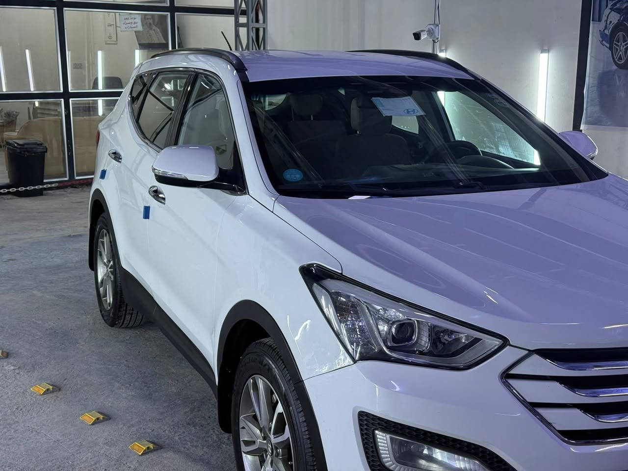 للبيع سنتافي خليجي 2014 سياره جديده واحلى من الصوره 
اربيل بأسمي تحويل مباشر 
بدون قطعه صبغ 
حجم المحرك 2400 
7 راكب 
3 قطع تبريد 
عنواني كربلاء للاستفسار الاتصال ع الرقم 
***********
