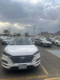 توسان 2019 خليجي بدون صبغ  مواصفات خليجه الاتصال على الرقم 07703969804