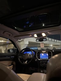 كرايسلر 300 • ٢٠١٧ • ٣٦٠٠ ٦ سلندر